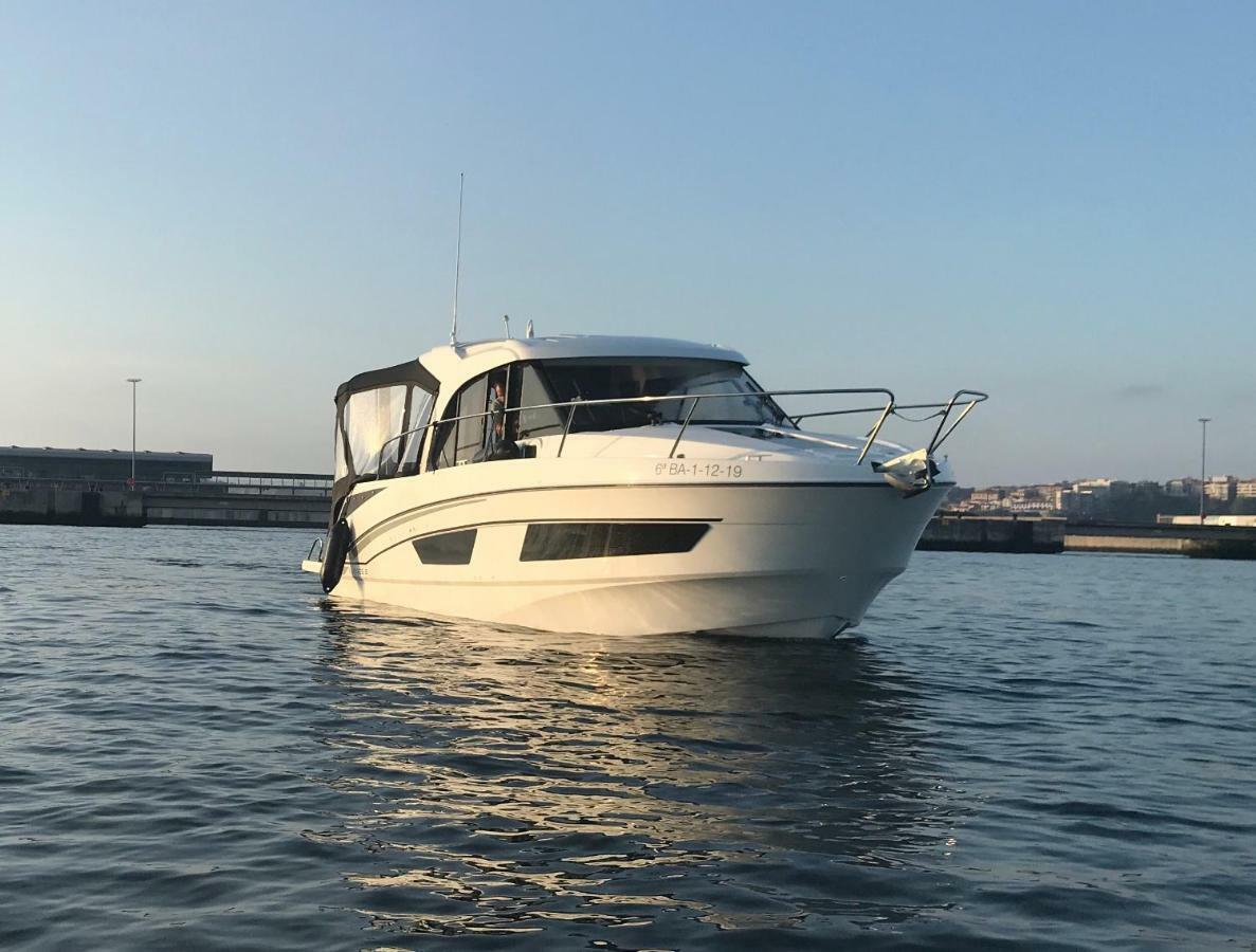 Yate De Lujo En Getxo Hotel Kültér fotó