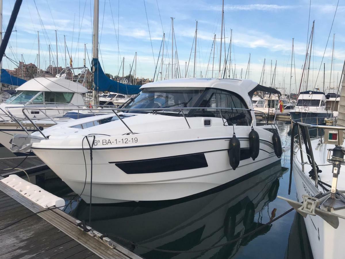 Yate De Lujo En Getxo Hotel Kültér fotó